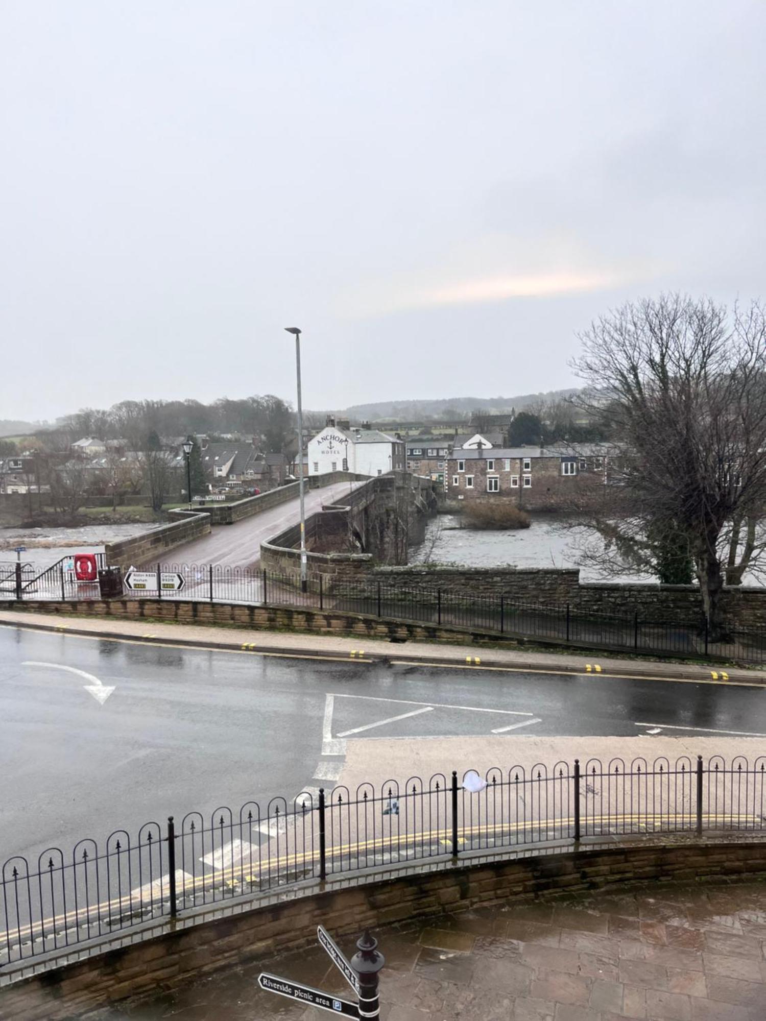 The Railway Apartments Haydon Bridge Exteriör bild